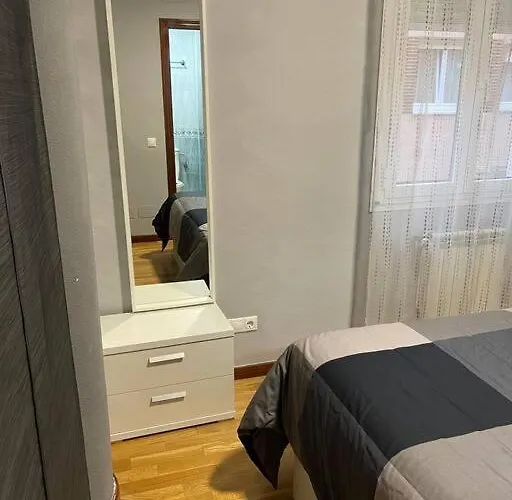 Lägenhet Acogedor En , Vut1020as Gijón